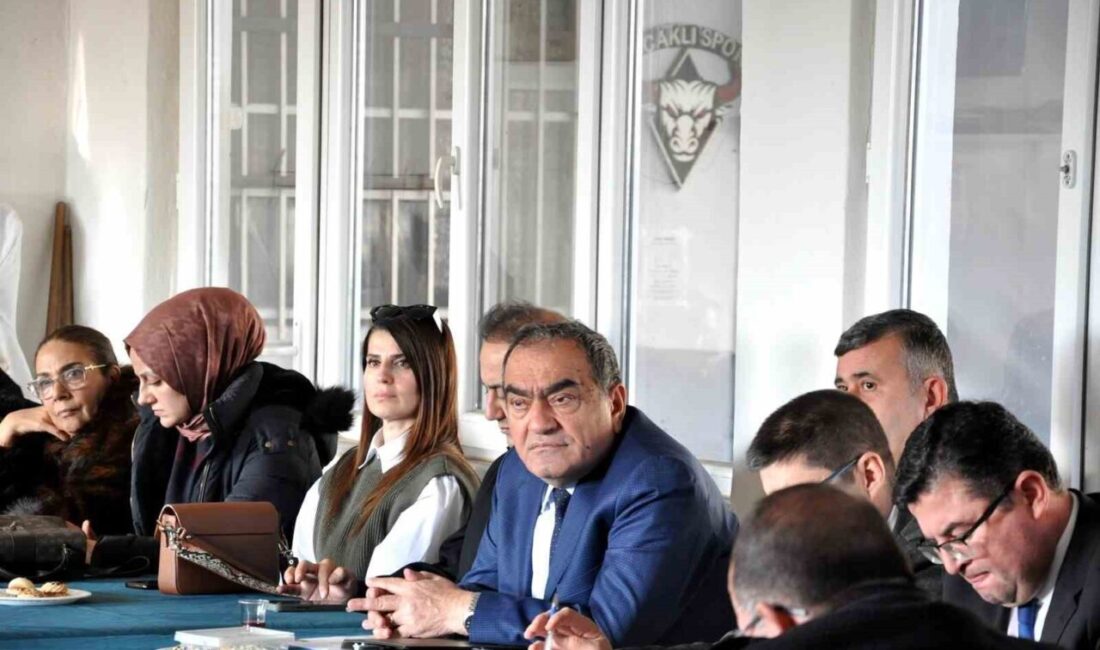 Devletin sıcak eli Mustafakemalpaşa’yı sardı Mustafakemalpaşa Kaymakamı Mehmet Okur,