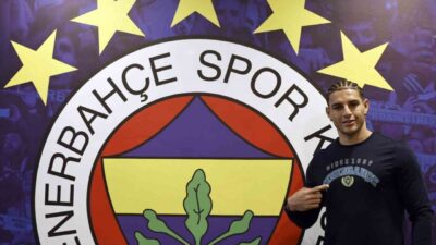 Fenerbahçe'nin yeni transferi Diego Carlos, kulüp televizyonunda yaptığı açıklamada çok
