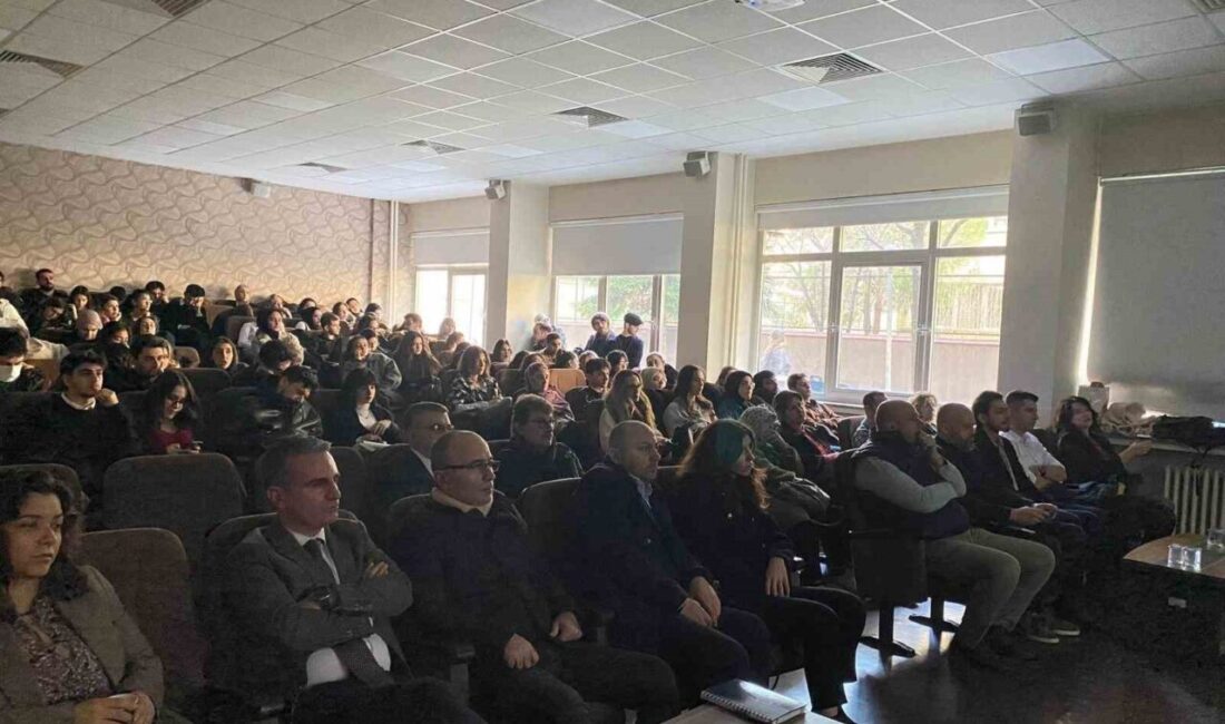 Kocaeli Büyükşehir Belediyesi öncülüğünde Darıca'da gerçekleştirilen "Toplum Temelli Darıca Afet