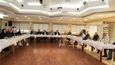 Düzce Üniversitesi'nde eğitim gören yabancı öğrencilerin istihdamı konusunda DTSO'da bilgilendirme