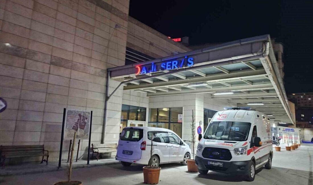 Siirt'te düğün eğlencesinde tabanca ile açılan ateş sonucunda 16 yaşındaki