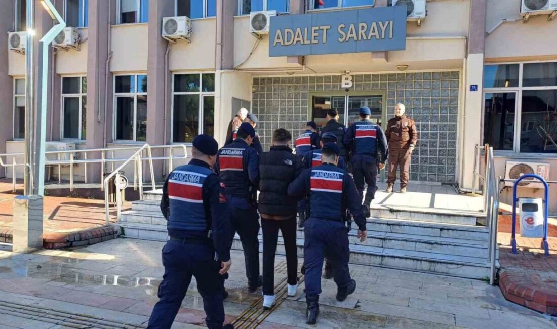 Efeler ilçesinde düğünde alacak verecek kavgası bıçaklı yaralama ile sonuçlandı.