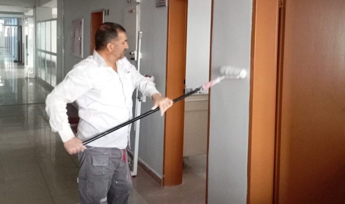 Dünyaca ünlü cerrah Özkan’a Tutlulardan teşekkür Türkiye'de yüz ve kol