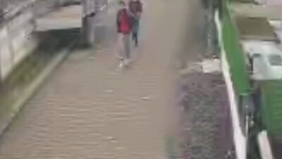 Düzce'de Gümüşova'ya bağlı Adaköy'de 63 AEG 283 plakalı tırın dorsesinden