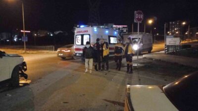 Edirne'de gece meydana gelen trafik kazasında C.A. ve Y.B. isimli