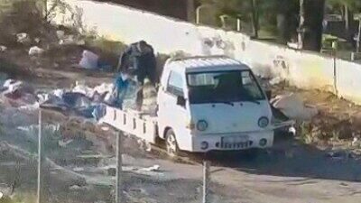 Efeler Belediyesi Zabıta Müdürlüğü ekipleri, Ovaeymir Mahallesi'nde moloz döken kişiye