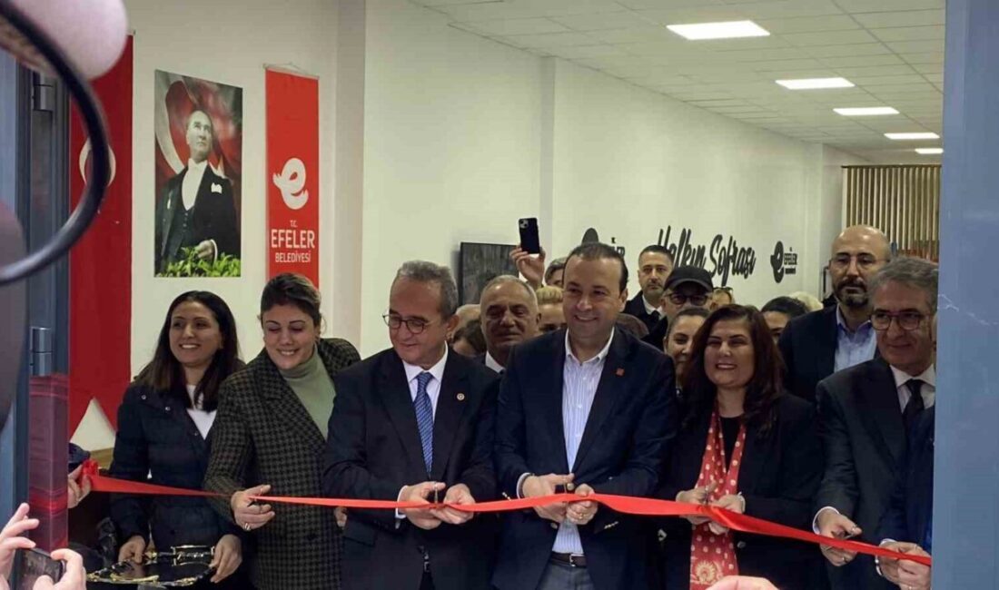 Aydın'ın Efeler ilçesinde "Efeler Belediyesi Kent Lokantası" törenle açıldı. Vatandaşlar,