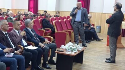 Aydın Efeler İlçe Milli Eğitim Müdürlüğü, "Yöneticiler Okuyor" projesi kapsamında