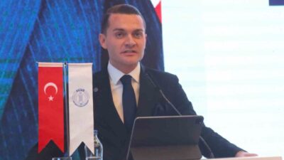 EGİAD'ın 18. Dönem Yönetim Kurulu Başkanı Kaan Özhelvacı oldu. Özhelvacı,