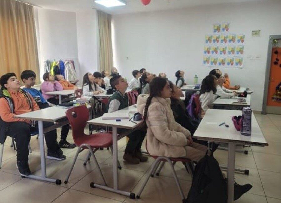 Elazığ İl Sağlık Müdürlüğü, öğrencilere çocukluk çağında fiziksel aktivitenin önemi