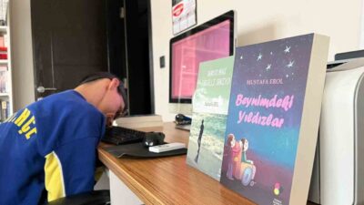 44 yaşındaki Mustafa Erol, doğumda beyni oksijensiz kalarak ’serebral palsi’