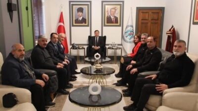 Erzincan Valisi Hamza Aydoğdu, emekli olan personellere Başarı Belgesi ve