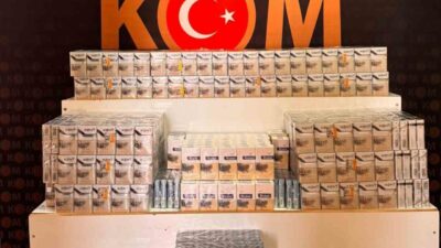 Erciş ilçesinde polisin yaptığı operasyonda bin 700 paket gümrük kaçağı