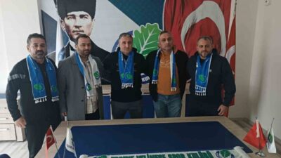 Ergene Velimeşespor'un yönetim kurulu başkanı Mehmet Us, Okay Yaman'ı teknik