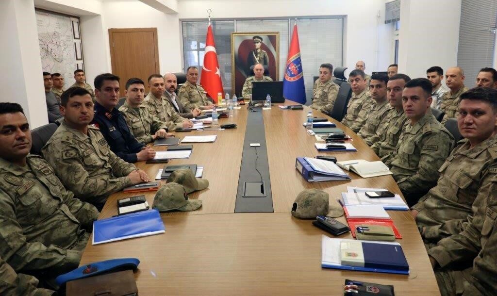 Erzincan İl Jandarma Komutanı Tuğgeneral Veysel Yanık başkanlığında 2024 Yılı