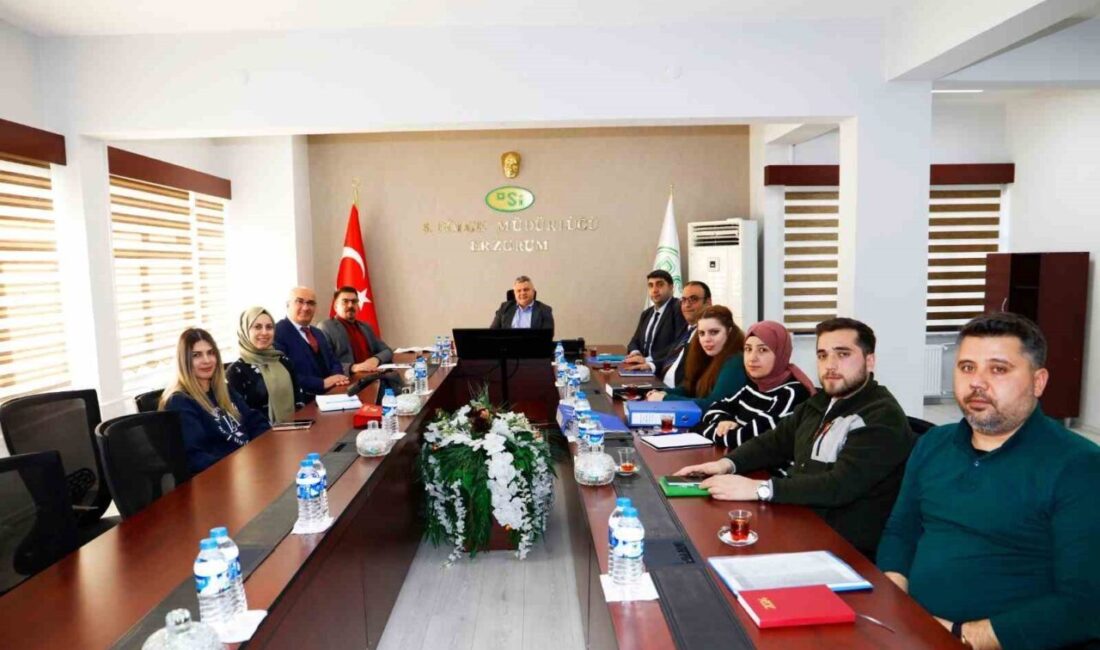 “Erzincan Kemah Özdamar Regülatör Sulaması” değerlendirme toplantısı gerçekleştirildi DSİ 8. Bölge Müdürü