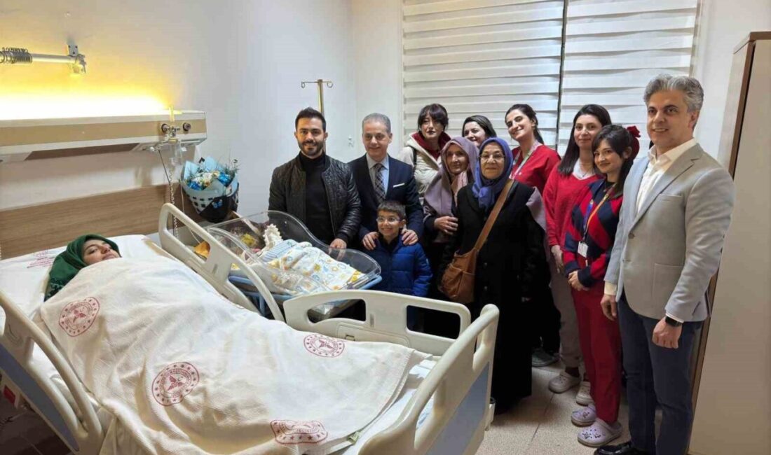 Erzincan’da yeni yılın ilk dakikalarında dünyaya gelen bebeğe ’Metehan’ ismi verildi Erzincan’da 2025 yılında dünyaya