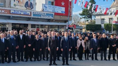Erzin'de düzenlenen kutlamalarda, 103. kurtuluş yıl dönümü coşkuyla karşılandı. Program,