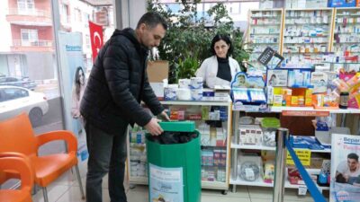 Esenyurt Belediyesi, "Sıfır Atık" projesi kapsamında eczanelerde atık ilaç toplama