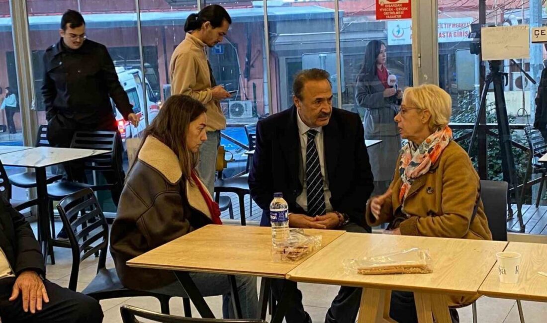 Eski Devlet Bakanı Mehmet Sevigen’den Edip Akbayram’a ziyaret Eski Bakan Mehmet Sevigen,