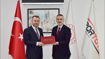 Ezine Belediyesi, 80 milyon TL’lik hibe desteği ile Ezine Kapalı