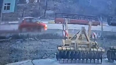 Saray ilçesindeki kaza sonucu yaşamını kaybeden Satiye Esenlikçi'nin hızla gelen