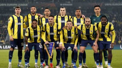 Fenerbahçe, UEFA Avrupa Ligi'nde Midtjylland'a karşı zorlu bir mücadeleye hazırlanıyor.