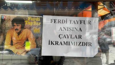 Rize'nin Pazar ilçesindeki Yavuzköy Köyü Muhtarı İdris Kambur, Ferdi Tayfur'un