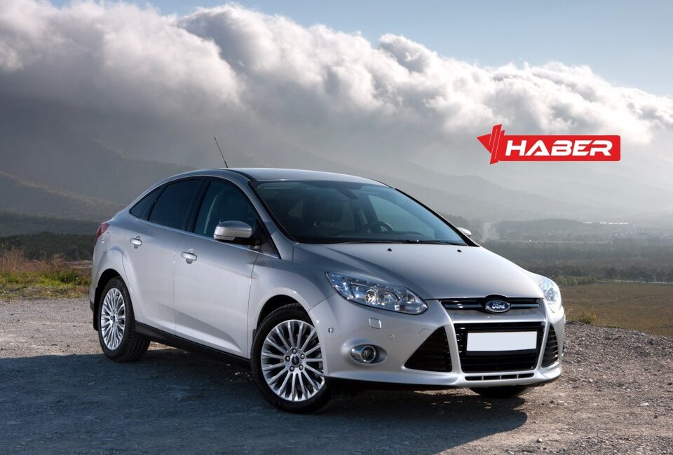Ford Focus, sürüş konforu ve dayanıklılığı ile tanınan popüler bir