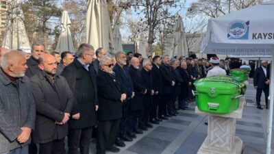 Ömer Faruk Hamurcu'nun babası yaşar Hamurcu, 87 yaşında vefat etti.