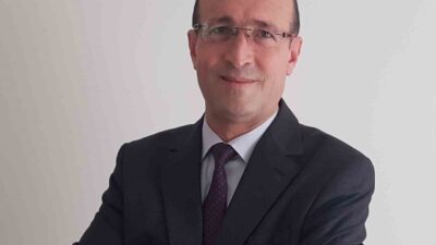 Denizli Gazeteciler Cemiyeti Başkanı Osman Nuri Boyacı, medyanın ağır yükler