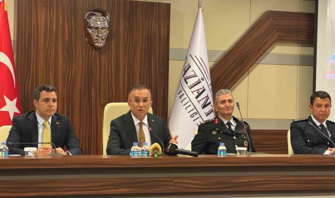 Gaziantep Valisi Kemal Çeber,