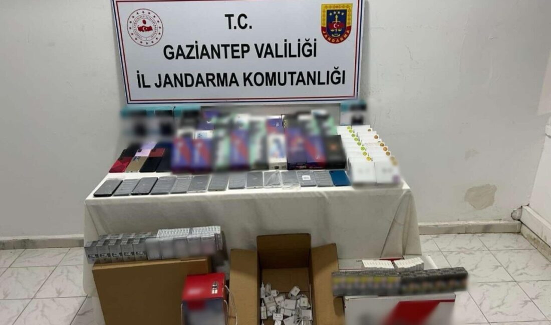 Gaziantep’te 3 milyon TL değerinde kaçak ürün ele geçirildi Gaziantep'te 3 milyon 100