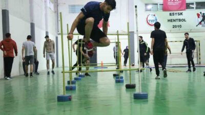 Elazığ'da binlerce aday, 32. dönem POMEM sınavı için fiziki mülakat