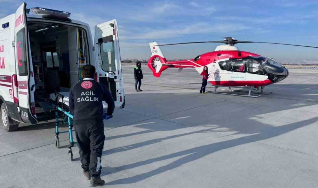 Hasta Bahçesaray'dan helikopter ambulansla Van'a sevkedildi. Van Eğitim Araştırma Hastanesi'nde