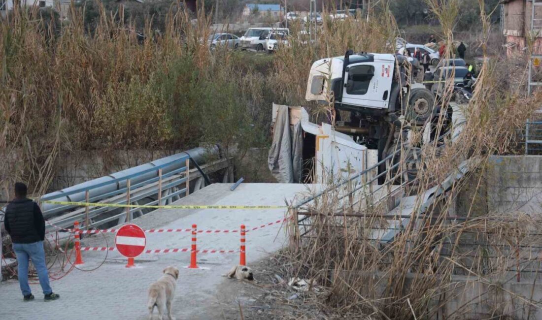 Antakya’da Köprü Çöktü: Hafriyat Kamyonu Dereye Düştü Antakya ilçesinde meydana gelen