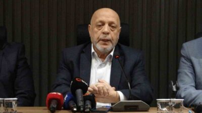 HAK-İş Genel Başkanı Mahmut Arslan, emeklilerin maaşlarının asgari ücretin altında