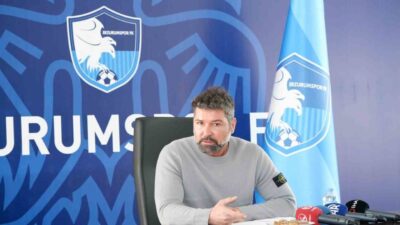 Erzurumspor FK Teknik Direktörü Hakan Kutlu, antrenman sahasının kullanılamaz olması