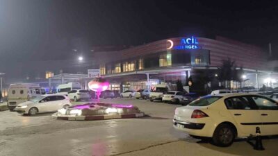 Afyonkarahisar Devlet Hastanesi'nde Mustafa A. isimli kişi, tartıştığı Derya Kozak'ı
