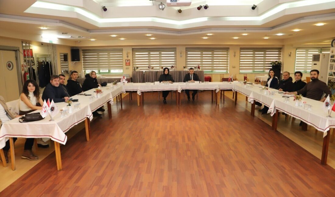 Hizmet alırken işveren dikkat etmeli Düzce Ticaret ve Sanayi