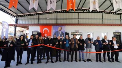 Honaz Belediyesi'nin Aşağıdağdere Mahallesi'ne kazandırdığı sosyal tesisin açılışı, Başkan Yüksel