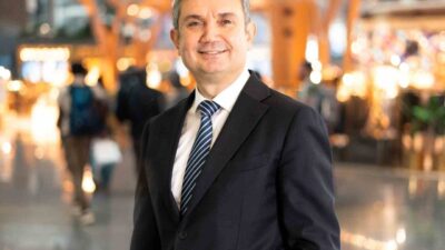 İstanbul Havalimanı'nın çatı şirketi olan İGA Holding'in CEO'su olarak Atalay