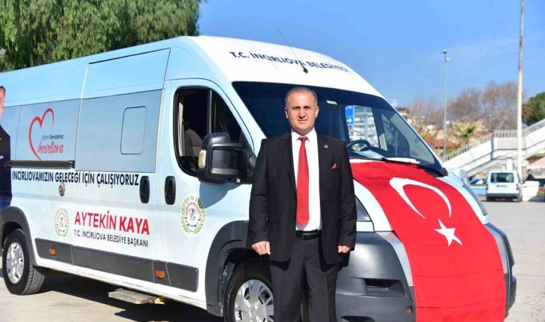 İncirliova Belediyesi, ilçedeki vatandaşların ücretsiz hastane ulaşımını sağlayacak hibe araçları