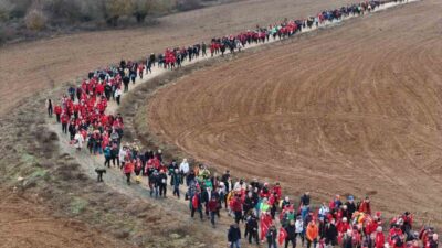Bozüyük’te düzenlenen 17. Metristepe Zafer ve Şehitleri Anma Yürüyüşü, büyük