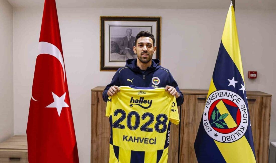 İrfan Can Kahveci, 3 yıl daha Fenerbahçe’de Fenerbahçe, 29 yaşındaki İrfan