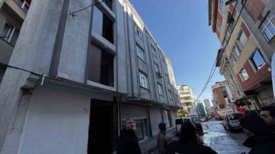 Küçükçekmece'deki tekstil atölyesinde çıkan yangın hızla kontrol altına alındı. Yangın