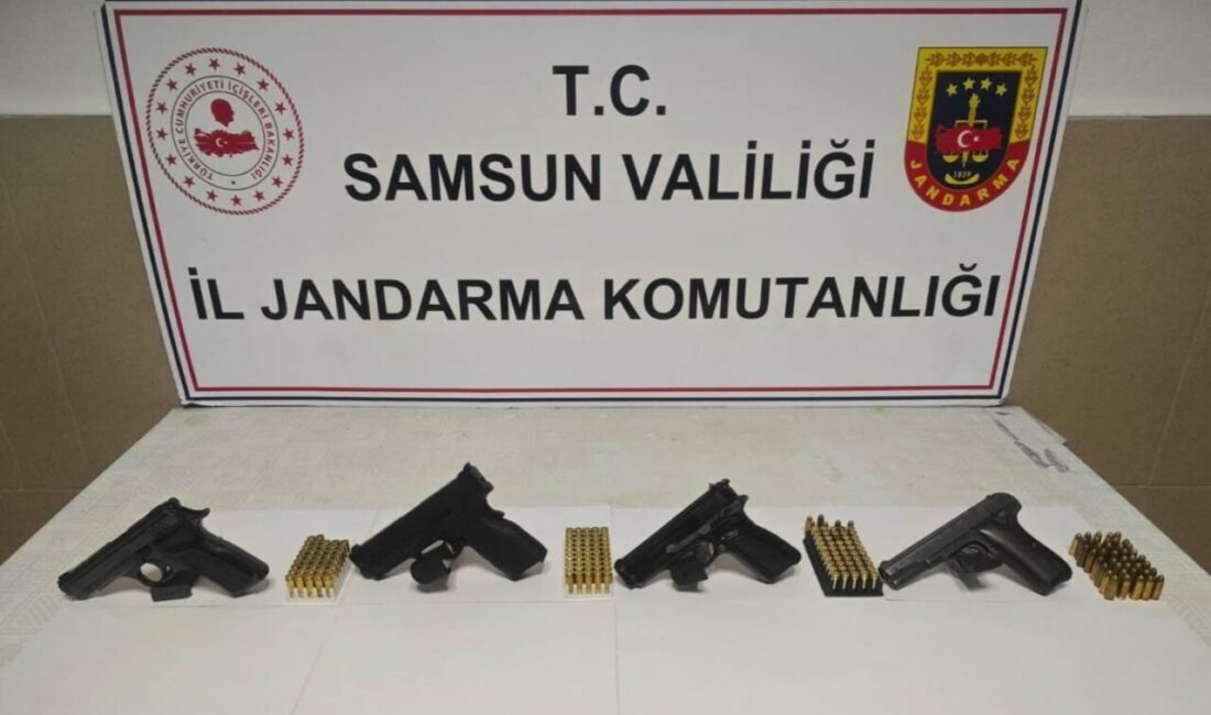 Jandarma bir evde 4 adet tabanca ele geçirdi Samsun'un Havza ilçesinde C.Y.'ye