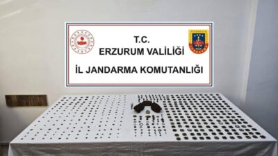 Erzurum'da Jandarma ekiplerinin düzenlediği operasyonda çok sayıda tarihi eser ele