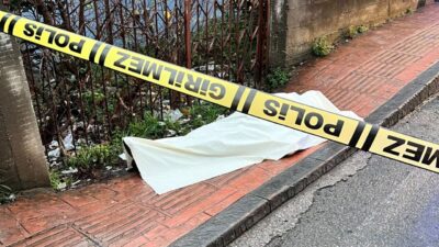 Samsun'da K.D.'ye ait ceset kaldırımda bulundu. Vatandaşların ihbarı üzerine olay