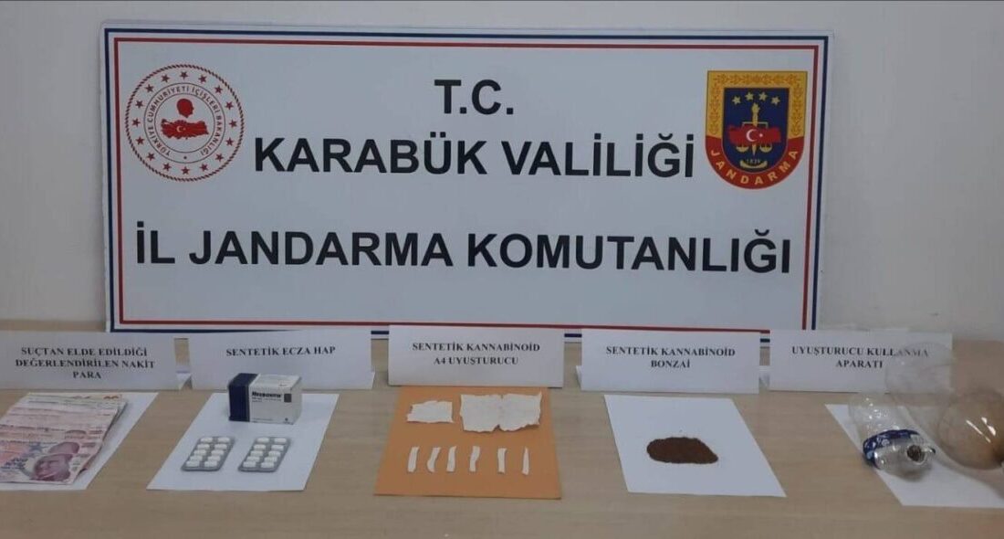 Karabük’te uyuşturucu operasyonu: 3 gözaltı Karabük'te düzenlenen operasyonda 9